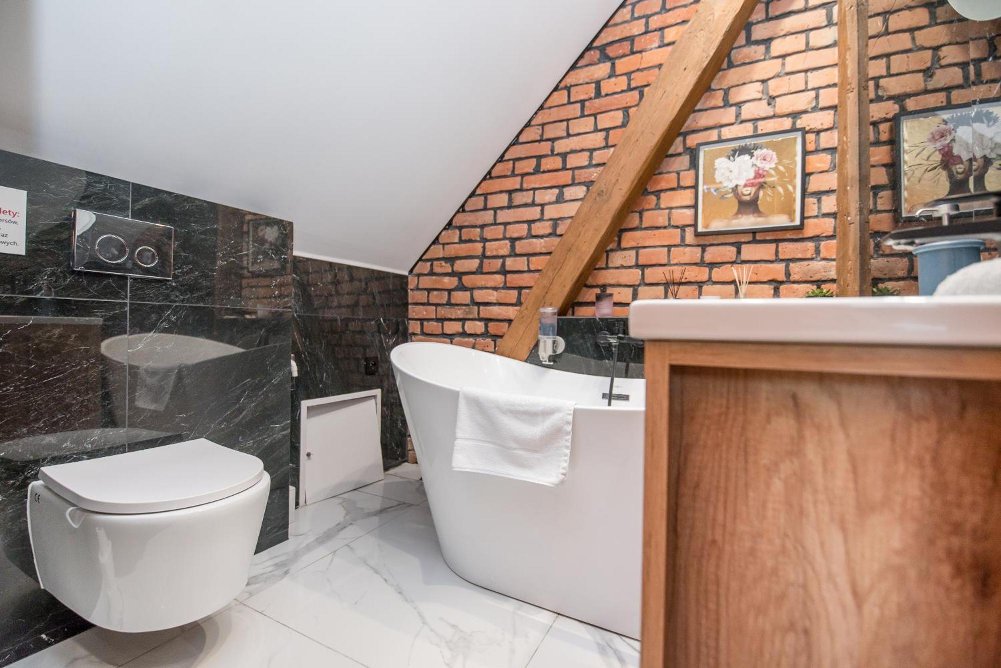 Przytulny Apartament Z Wieza Gliwice Bagian luar foto
